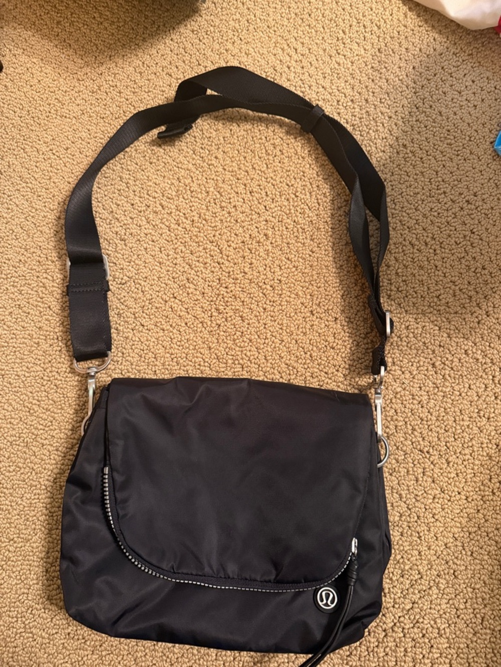 Lulu lemon cross body purse